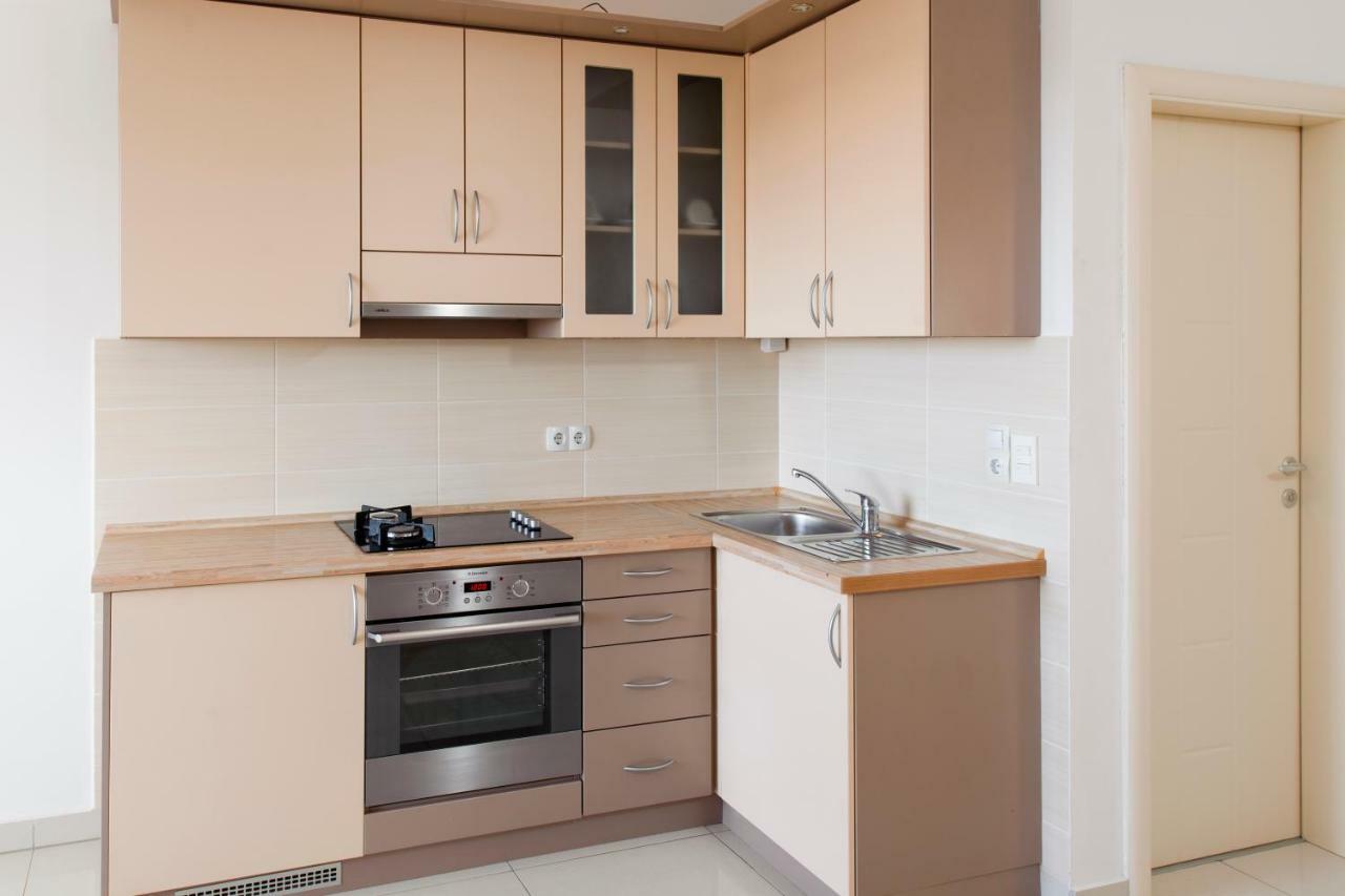 Panorama Lux Apartment Рогозниця Екстер'єр фото
